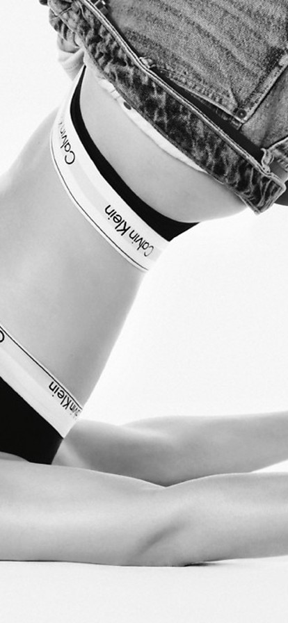 CALVIN KLEIN 